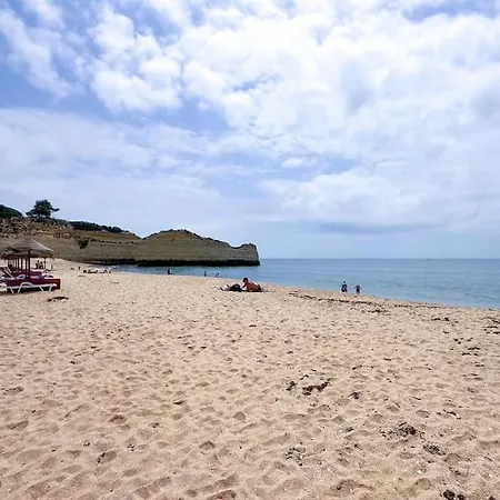 Sea Breeze Beach House By Gabi Miguel * Porches (Algarve)