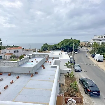 Sea Breeze Beach House By Gabi Miguel * Porches (Algarve)