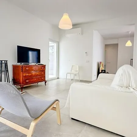 Holiday home Sea Breeze Beach House By Gabi Miguel *